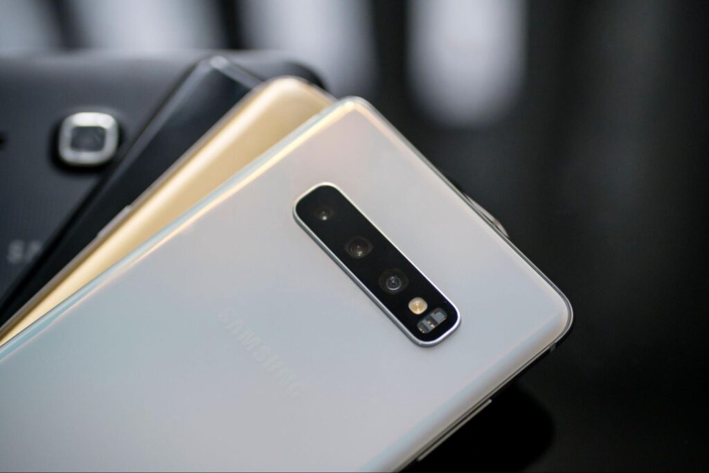 Samsung Handys als Symbolbild für Samsung Knox